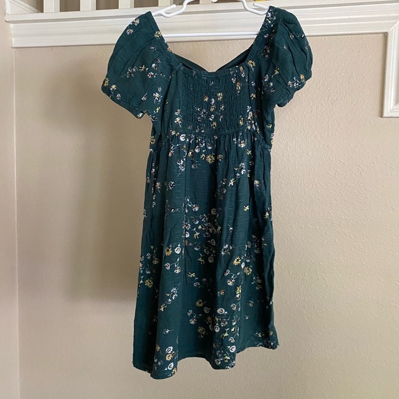 Girls Dress - Picture 6 of 7